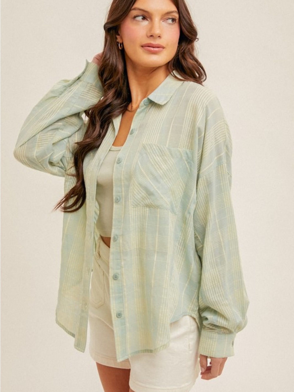 OVERSIZED BUTTON DOWN SHIRT
